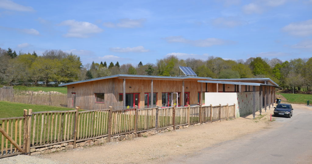 ecole-elementaire-paille-bois-quistinic